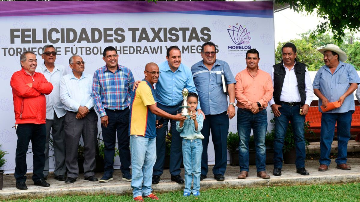 Niños, jóvenes y familias prioridad para Cuauhtémoc Blanco