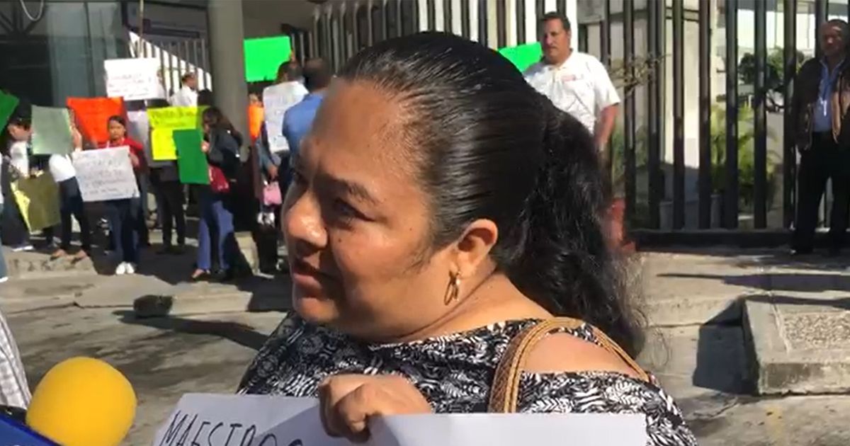 Exigen pago de bonificaciones maestros del SNTE