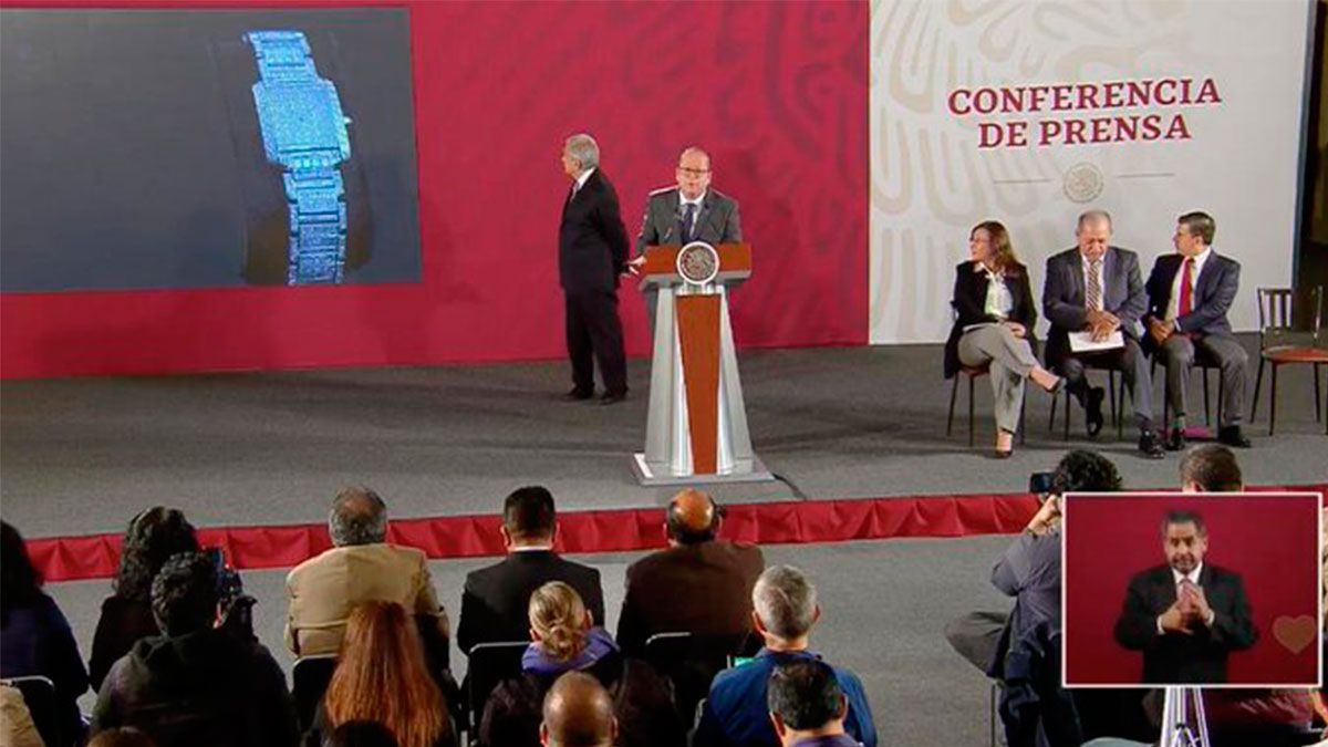 Subasta de joyas en Los Pinos recauda 10 mdp