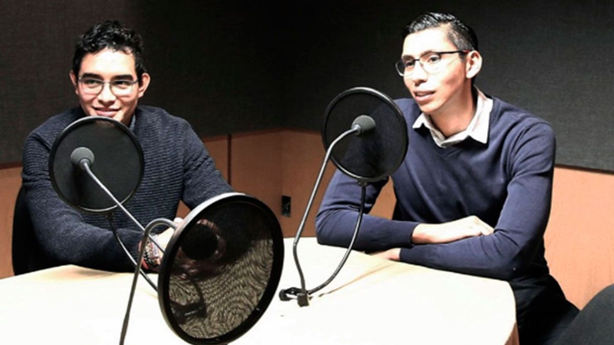 Estudiantes generan energía eléctrica con plantas