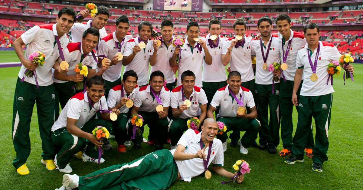 Le quitan la beca al Tri que ganó oro en Juegos Olímpicos  de Londres 2012