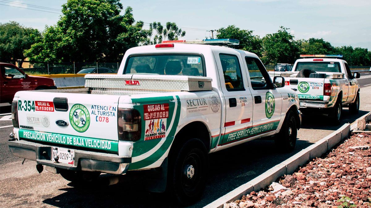 Brinda Ángeles Verdes auxilio vial a turistas en carreteras de Morelos