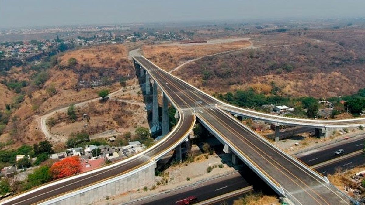 Presentan proyecto de conexión terrestre al Aeropuerto de Cuernavaca
