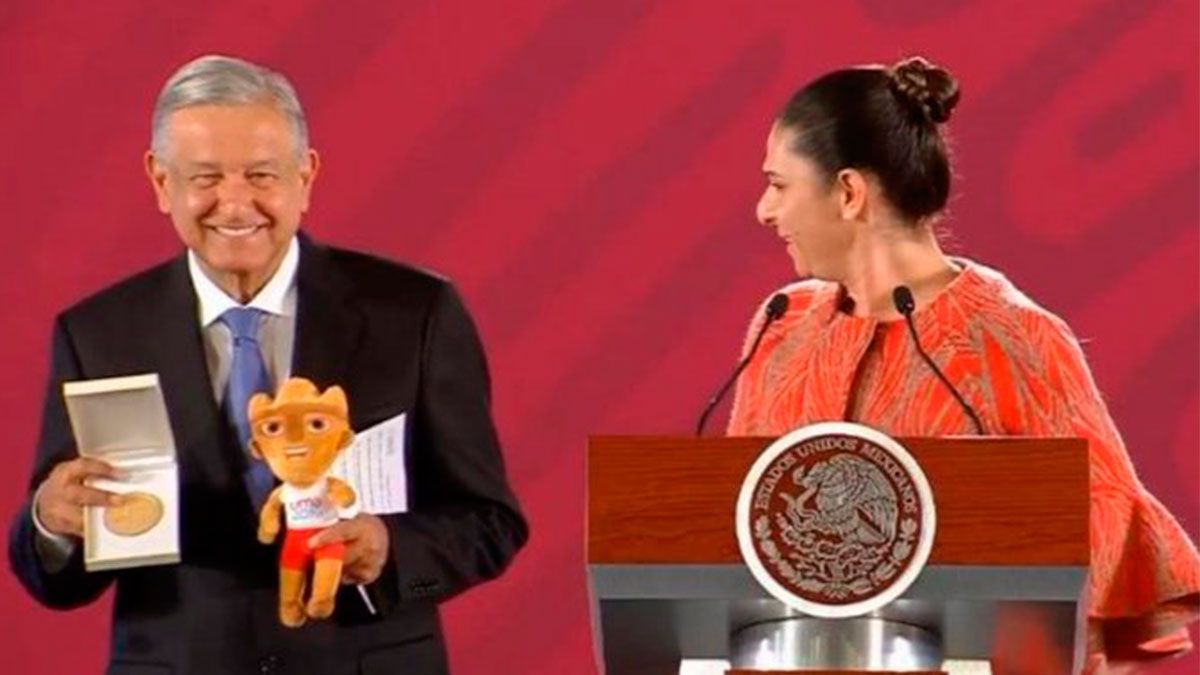 Aumenta AMLO presupuesto para CONADE