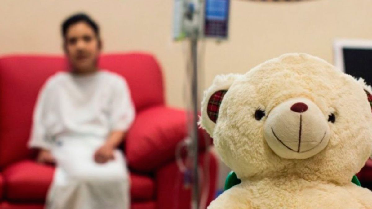 Personas con cáncer pueden esperar medicamento: Jorge Alcocer