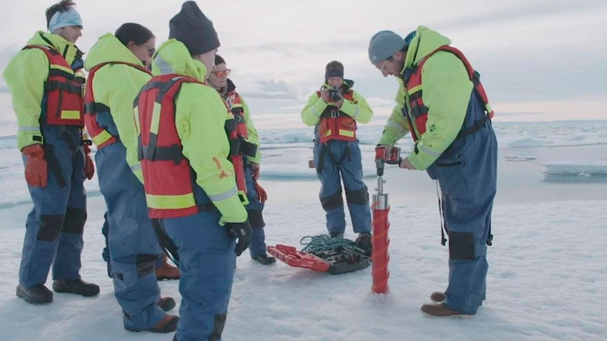 24 Morelos plástico en hielo