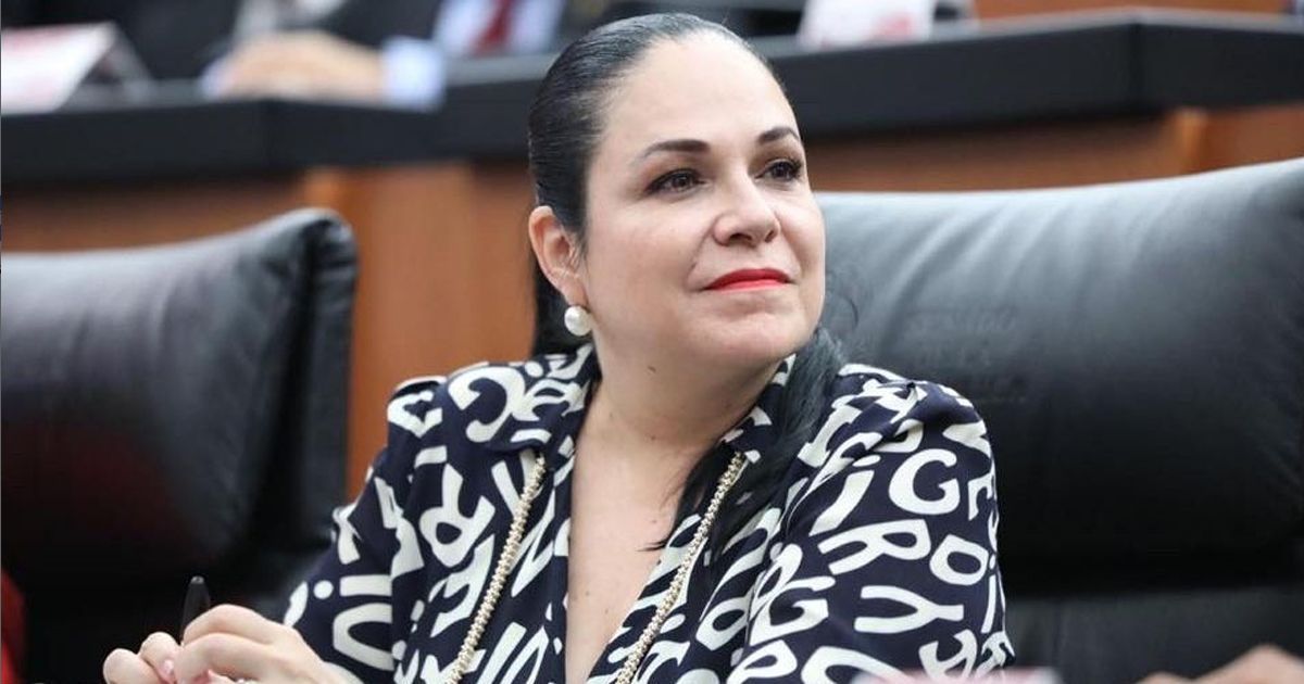 Eligen a Mónica Fernández como nueva presidenta del Senado