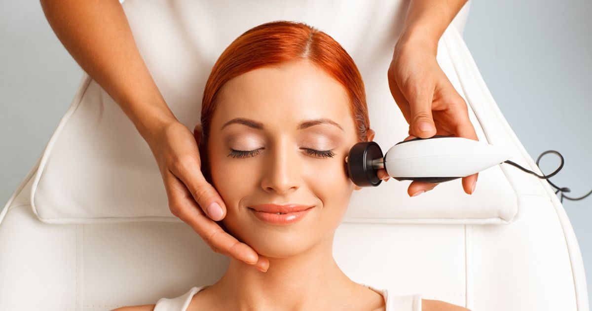 Haz que tu piel luzca más joven con la radio frecuencia facial