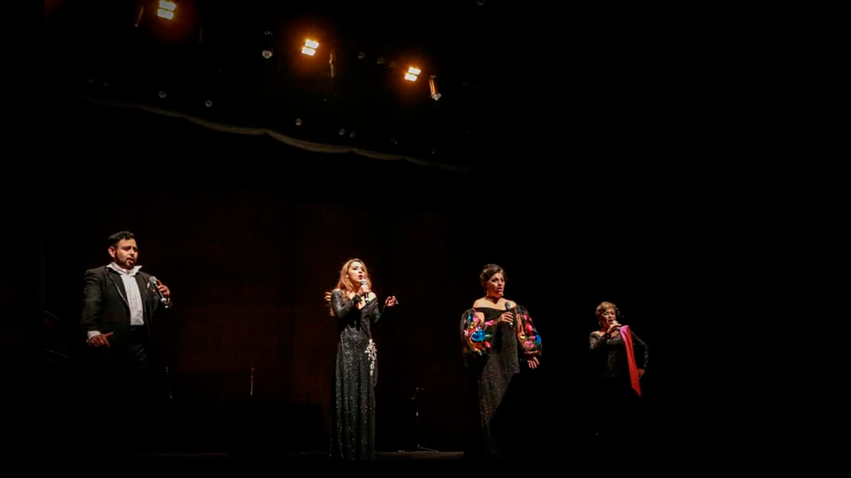 Realizan con éxito “Clásicos con sabor a México” en el CCT