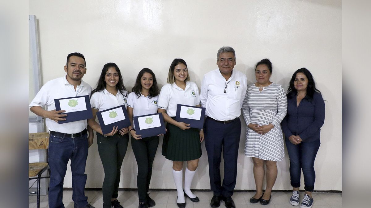 24 Morelos Equipo estatal de Física