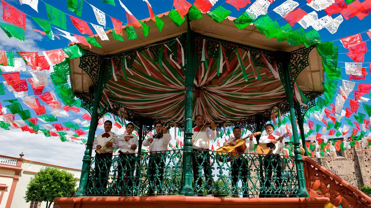 Jaliscienses, los más orgullosos de ser mexicanos: encuesta