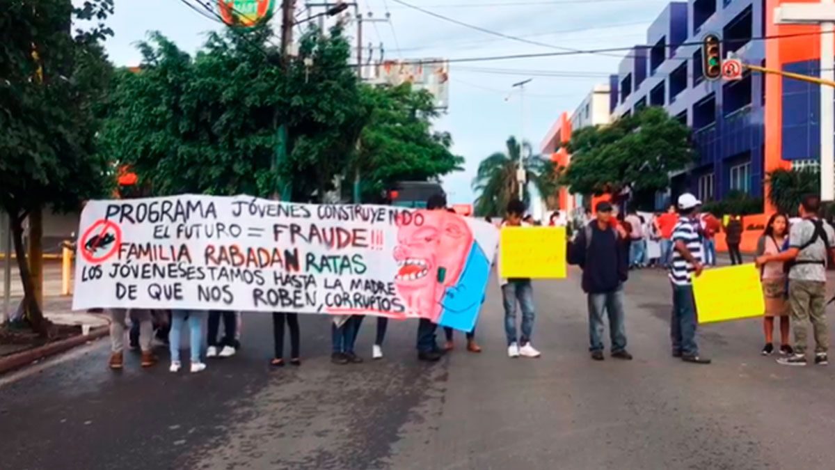 Presentan denuncia en Morelos por programa “Jóvenes Construyendo el Futuro”