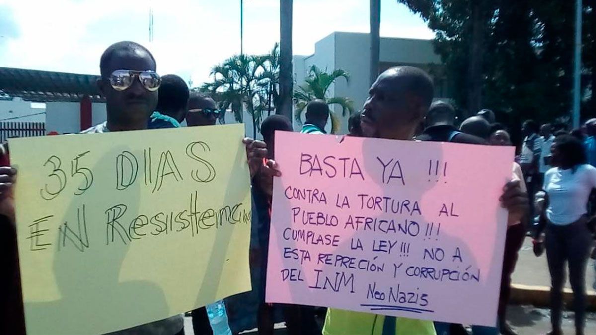 Migrantes africanos amenazan con marcha a CDMX