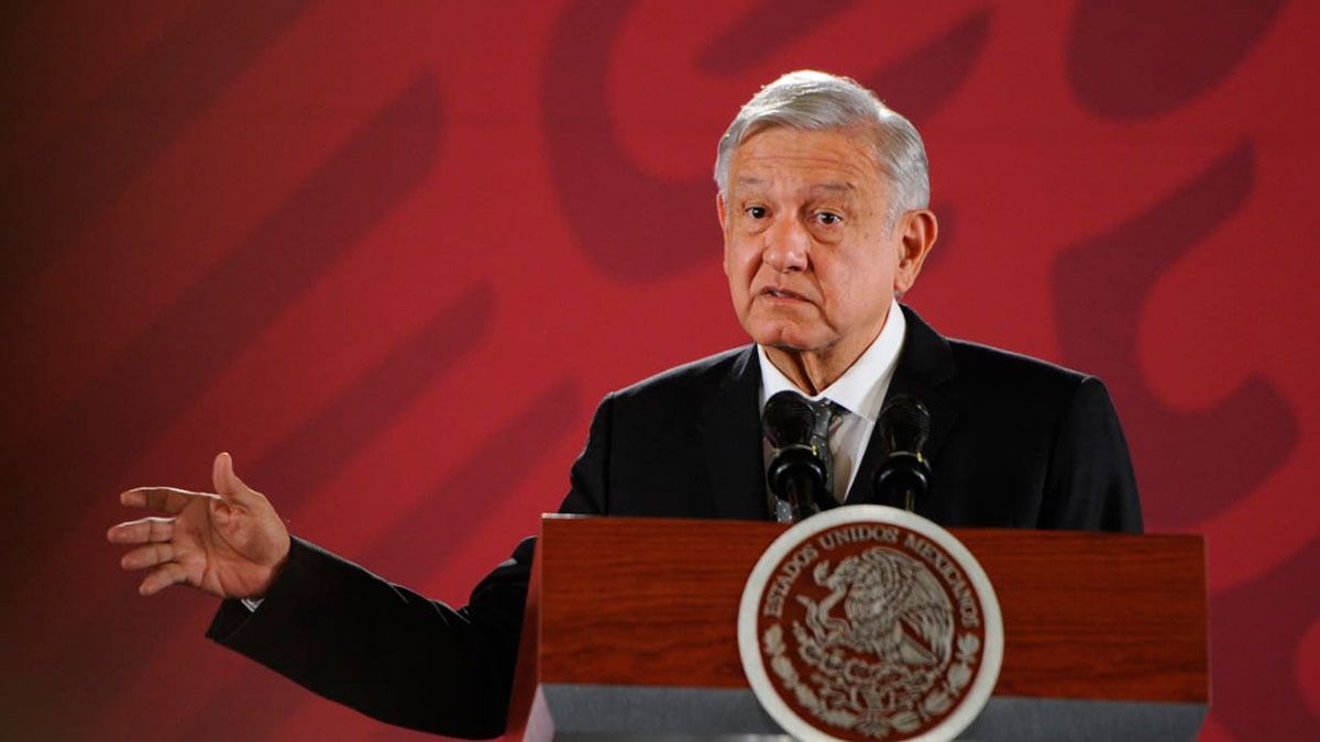 Acusa AMLO a PAN y PRI de ser cómplices de la corrupción