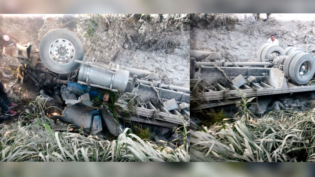 Vuelca tráiler en Cañón de Lobos, deja 3 muertos
