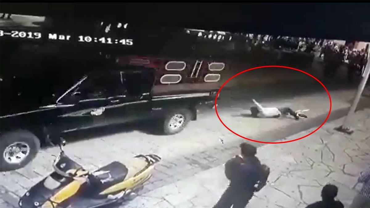 24 Morelos Alcalde de Chiapas arrastrado