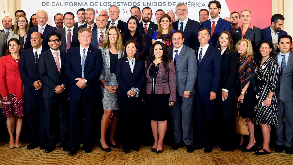 Asiste gobernador a reunión entre Conago y Delegación del Estado de California, EEUU