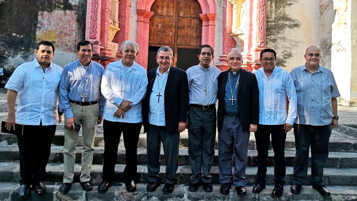 Obispo de Cuernavaca celebra XV años en episcopado