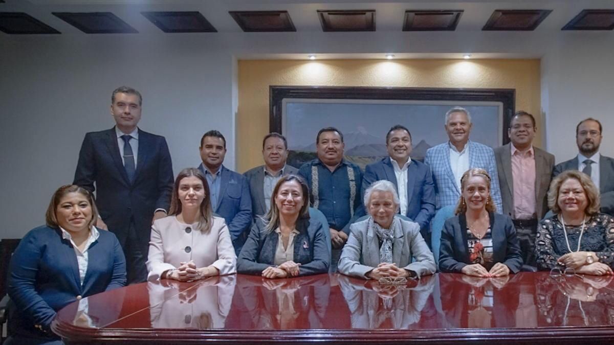 Se reúnen diputados con Olga Sánchez Cordero