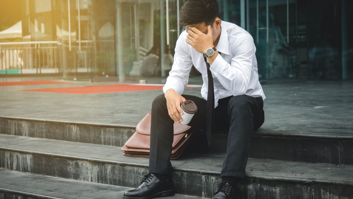 Hay más egresados, pero no hallan empleo