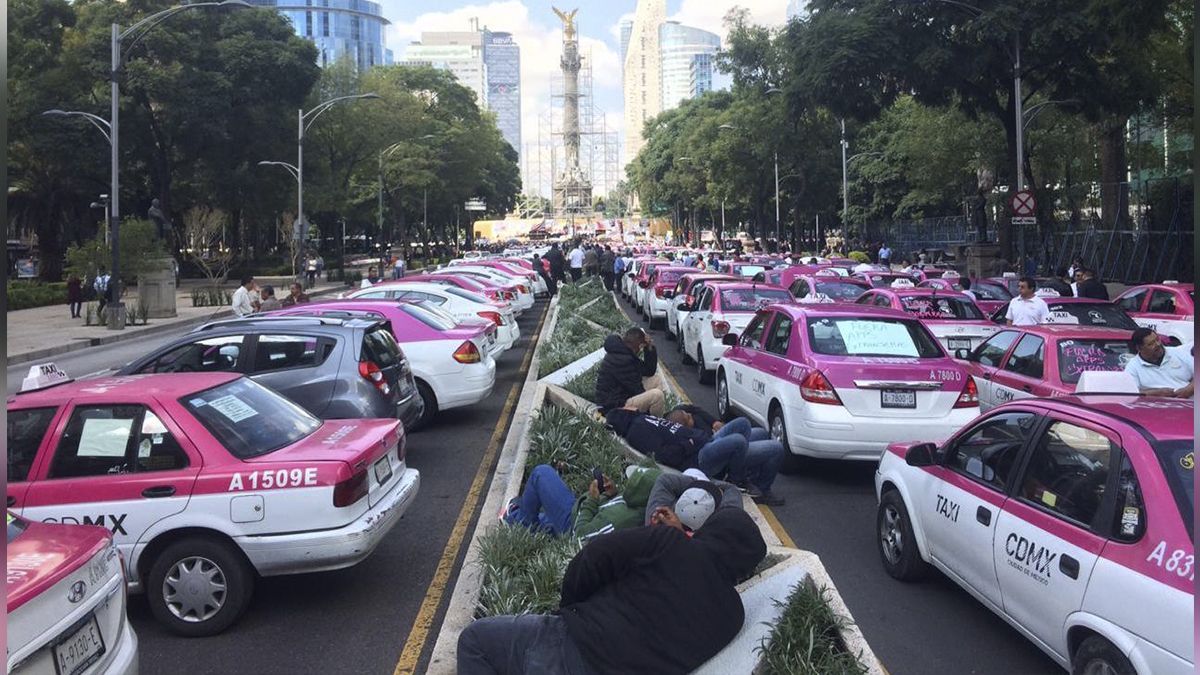 24 Morelos Taxistas en la CDMX