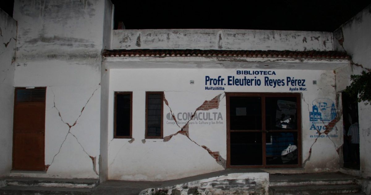 Llevan a cabo un recorrido en biblioteca dañada por sismo de 2017