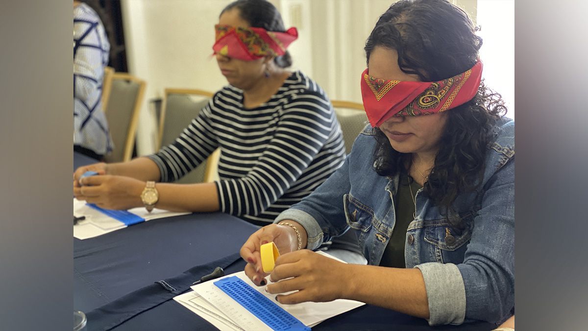 24 Morelos Curso de Braille