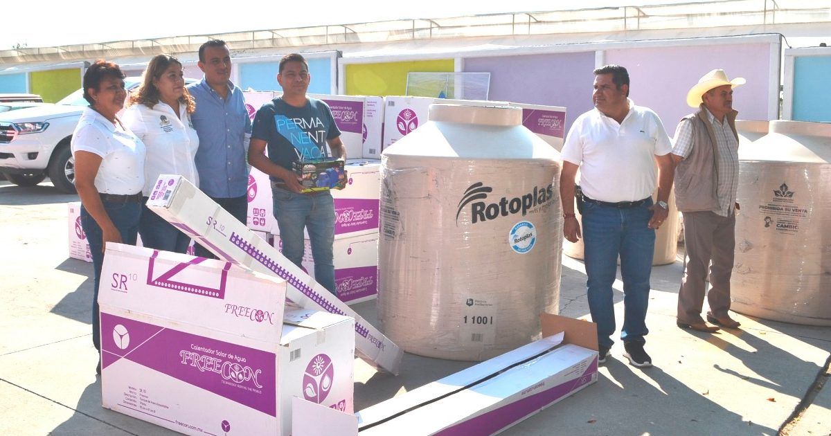 Entregan ayuda para mejorar viviendas en Ayala
