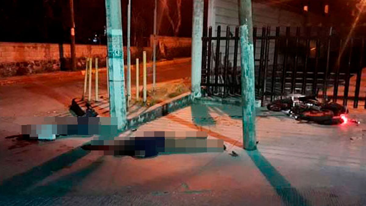 Chocan, pero los alcanzan y asesinan en Temixco