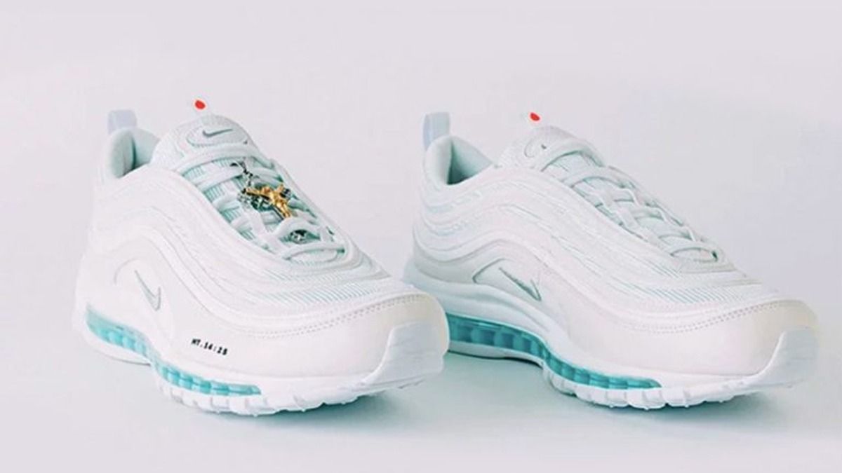 24 Morelos tenis benditos