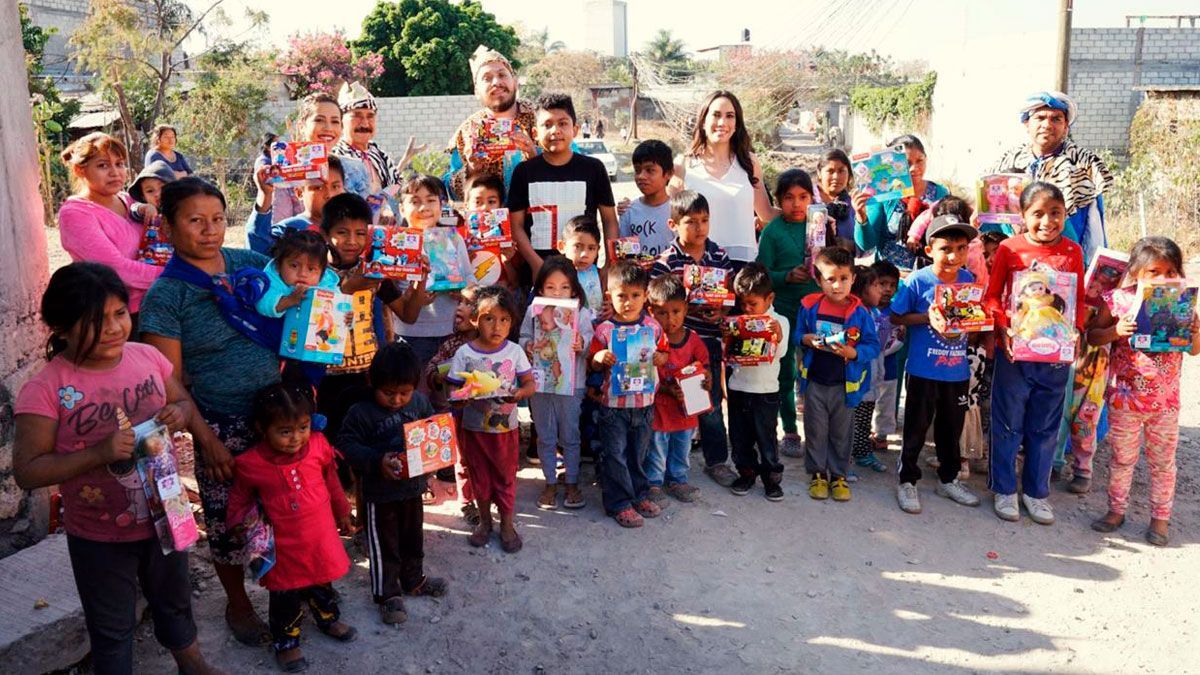 Entregan juguetes por Día de Reyes en 36 municipios de Morelos