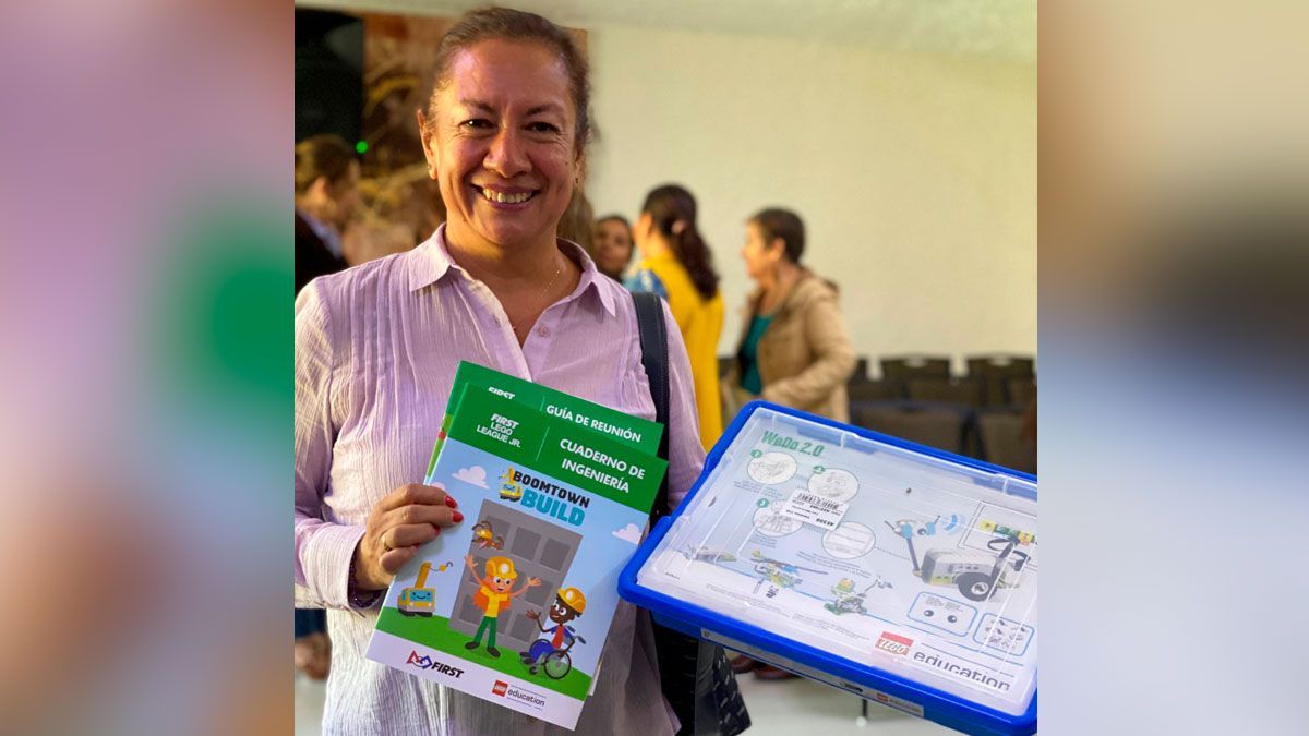 Recibirán profesores capacitación en robótica educativa
