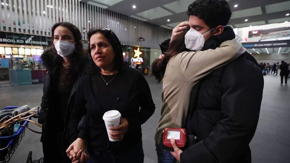 Llegan morelenses provenientes de China