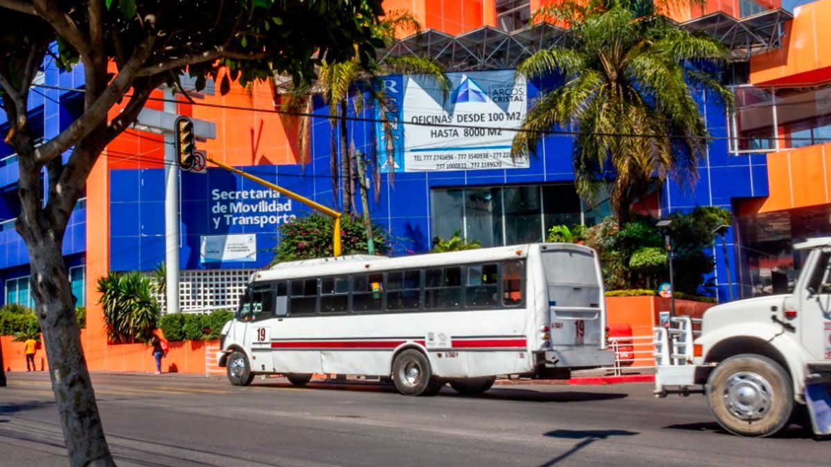 Reaccionan líderes transportistas a manifestaciones estudiantiles