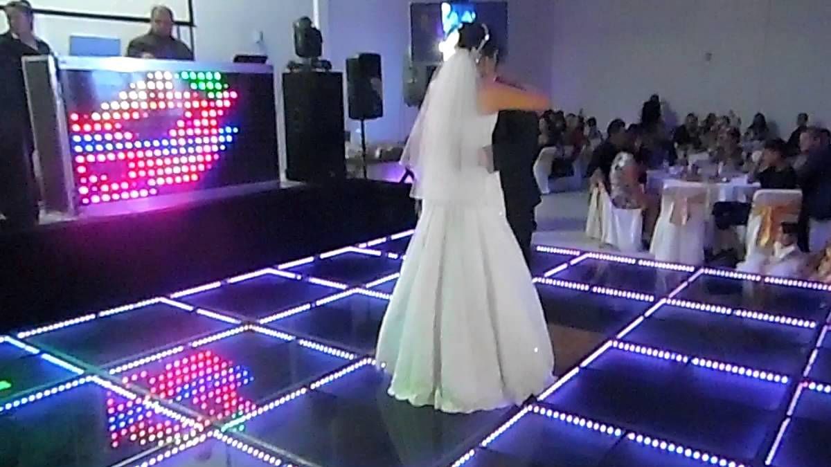 Sonideros piden apoyo por cancelación de bodas