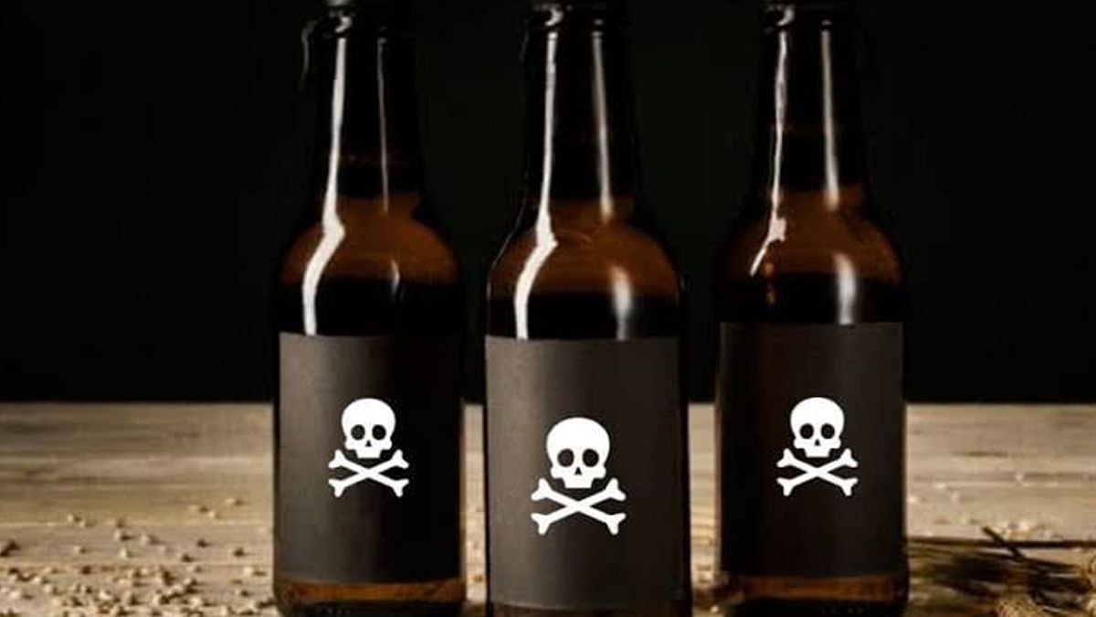 Advierten de riesgos a la salud por alcohol adulterado