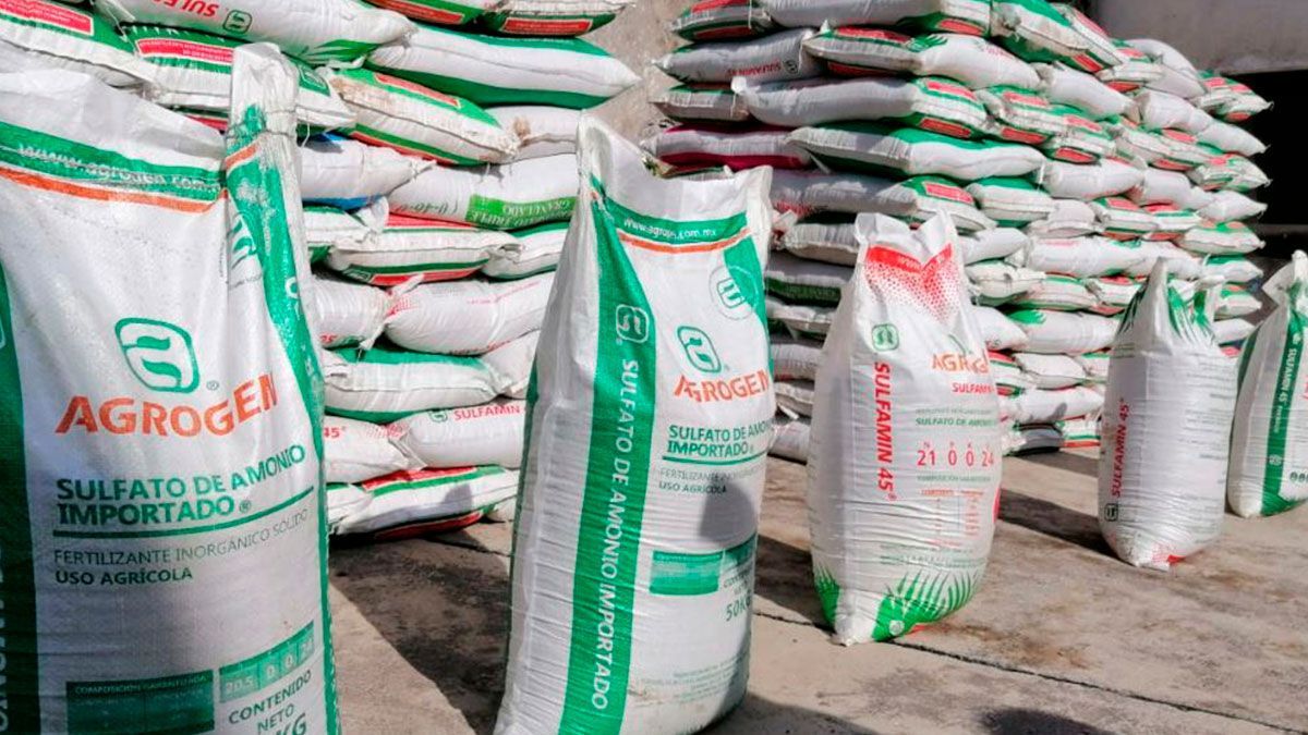 Entregan apoyos a productores de Jojutla