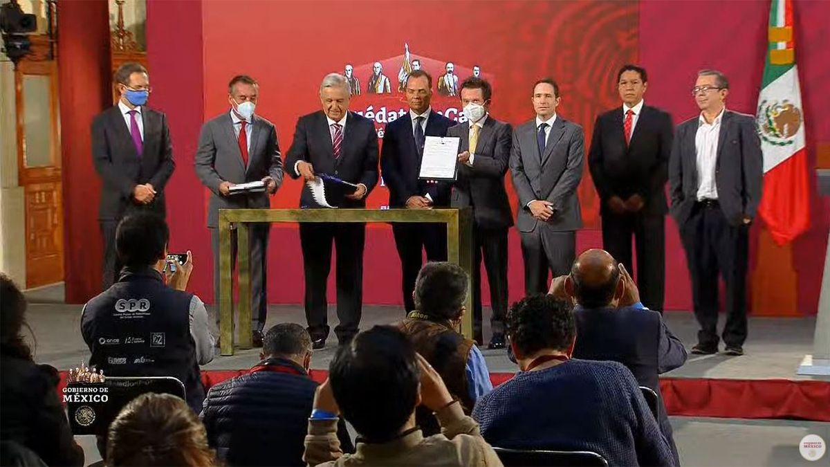 24 Morelos firma de convenio SEP
