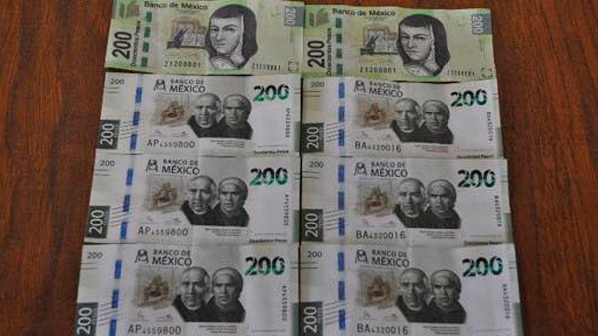 Detienen a menor por usar billetes falsos en Tlayacapan