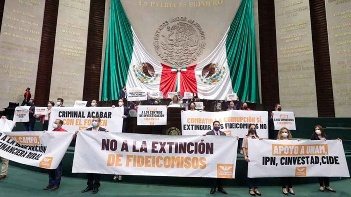 Desaparición de fideicomisos es tema electoral: CANIRAC