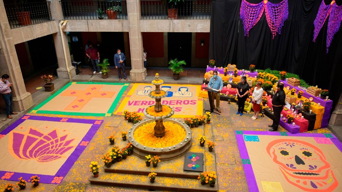 Dedican ofrenda al personal de salud en Morelos