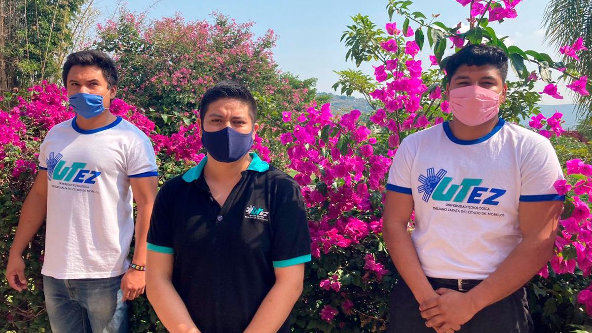 Triunfan estudiantes de UTEZ en Concurso Internacional de Robótica