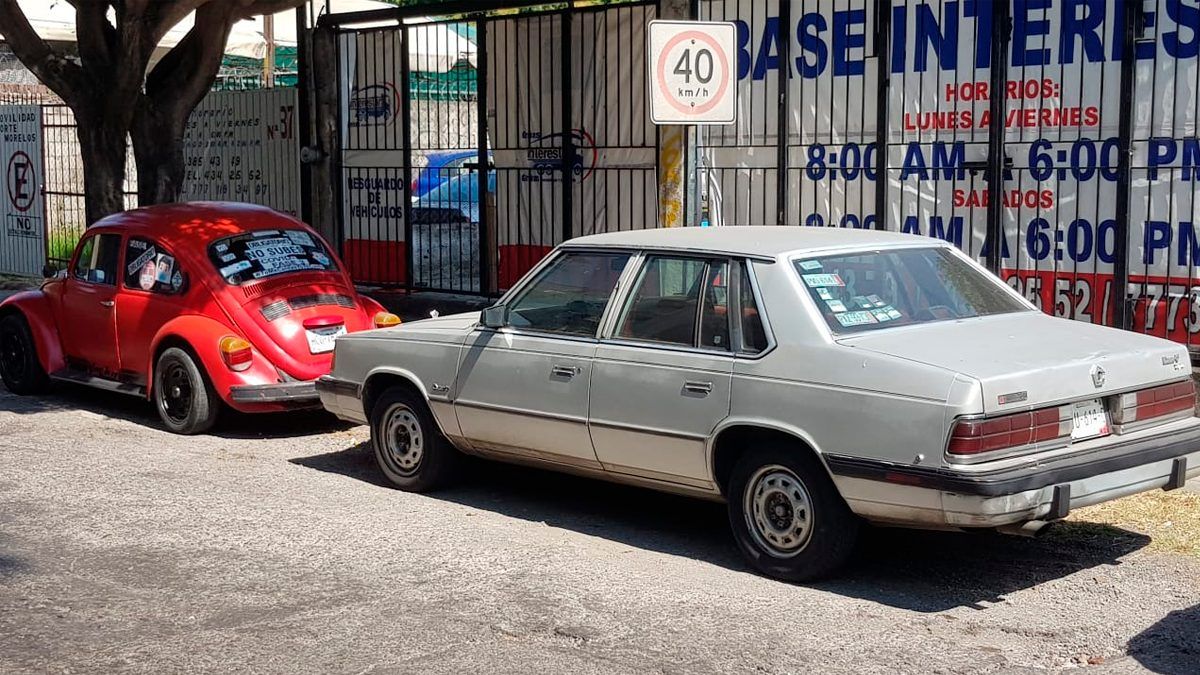 24 Morelos Autos abandonados