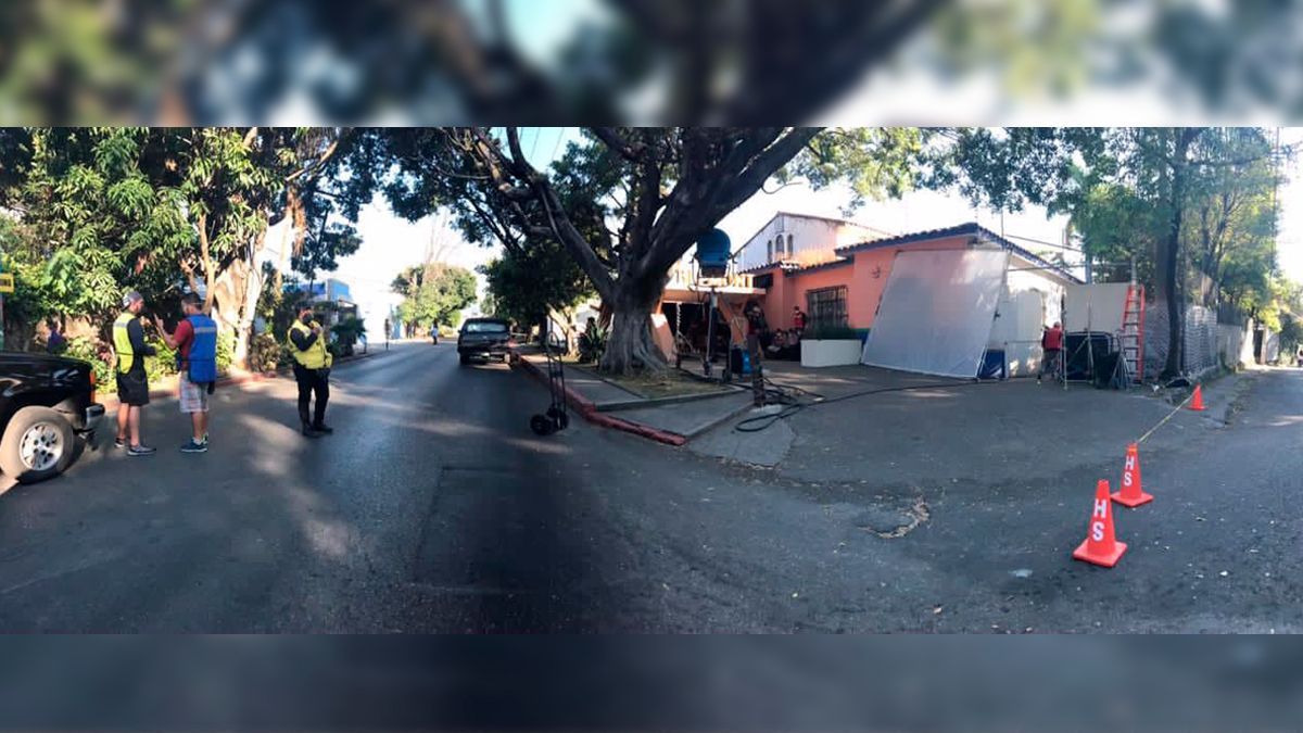 Cierran vialidades en Cuernavaca por grabación de serie de Netflix