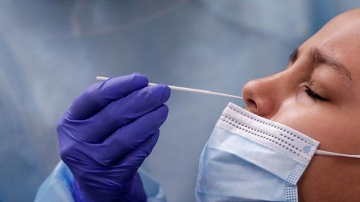 Conoce los síntomas de Flurona, Ómicron y Delta