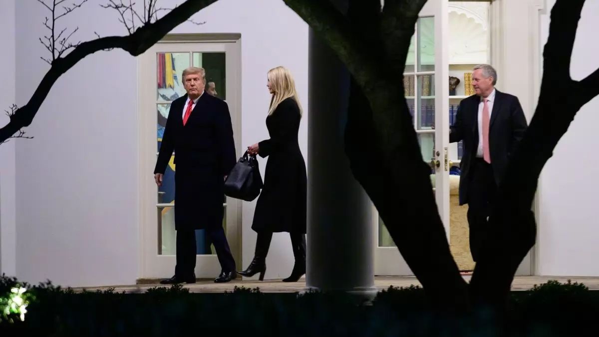 Trump firmará 100 indultos presidenciales antes de dejar el poder
