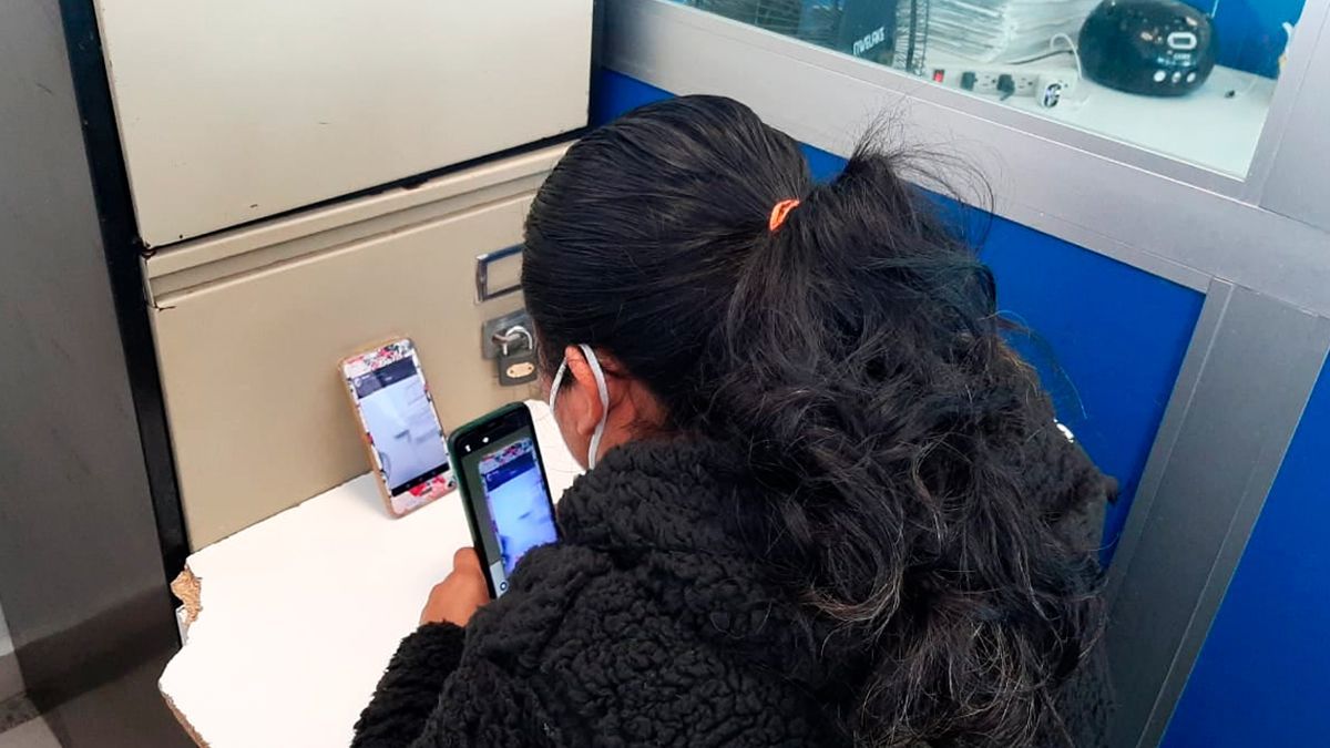 Realizan más de 3 mil videollamadas entre pacientes con Covid-19 y familiares