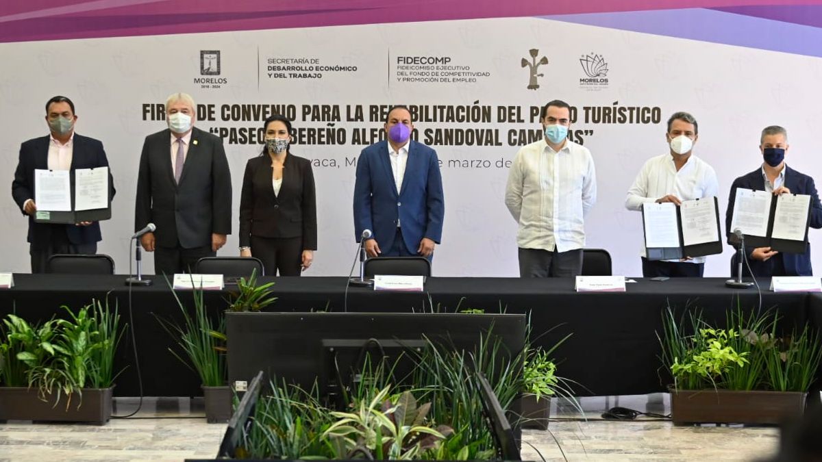 Firman convenio para rehabilitación de paseo turístico en Cuernavaca