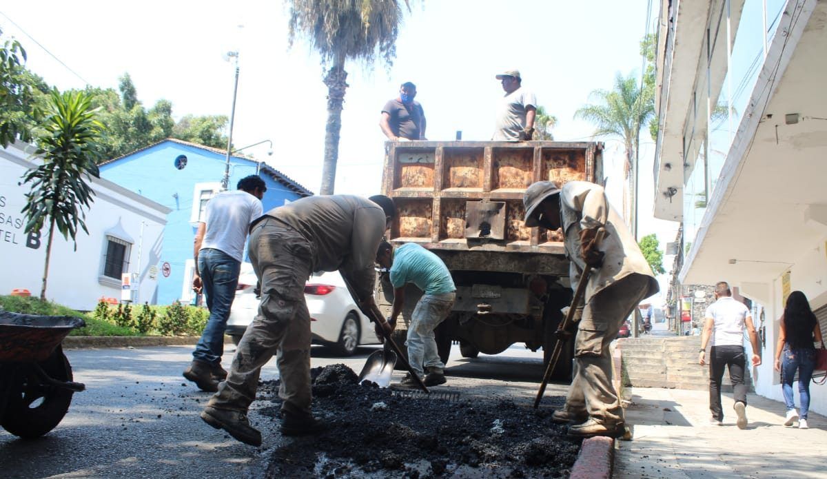 Baches, principal problema en México