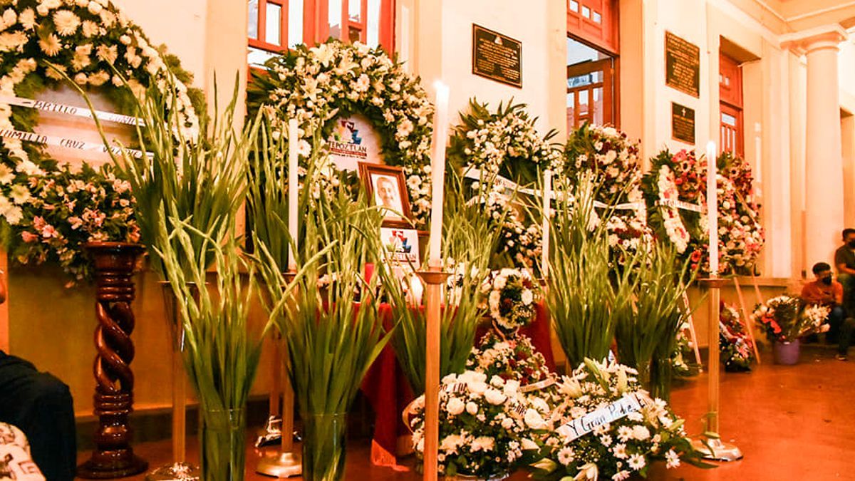 Dan último adiós al alcalde de Tepoztlán